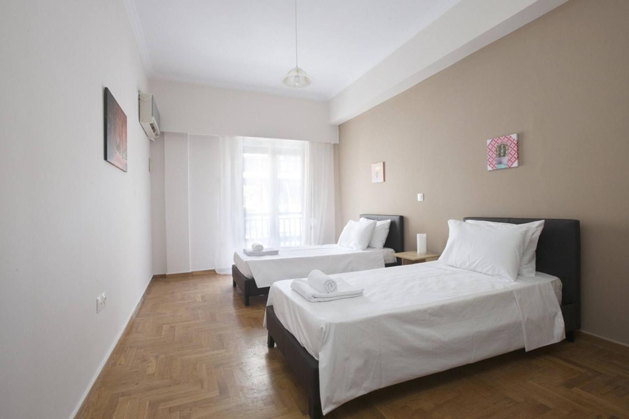 Pop Art Apartment At Koukaki Athens Exterior photo