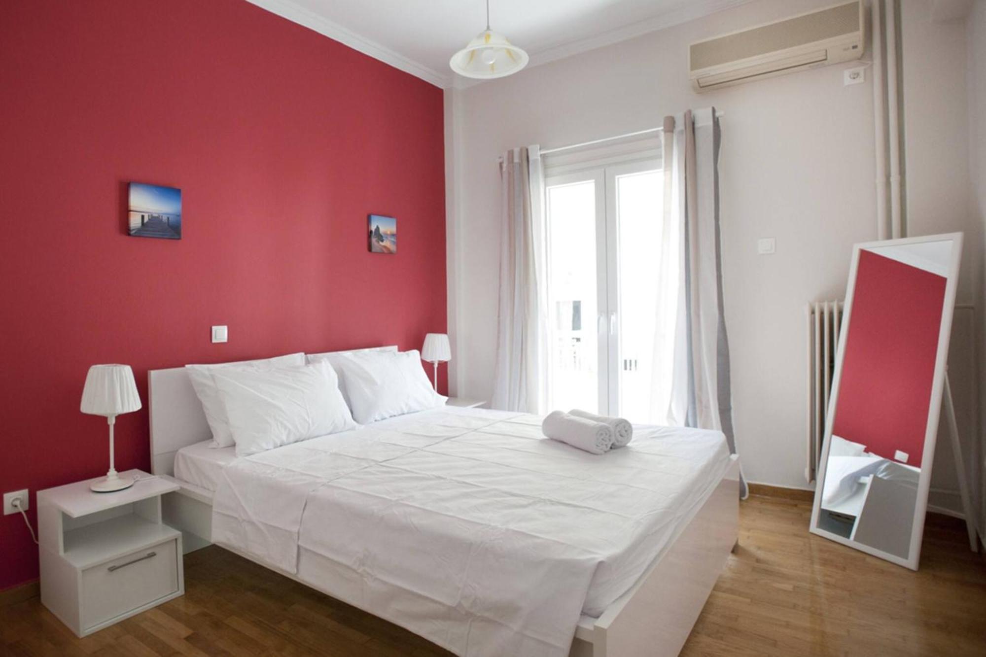 Pop Art Apartment At Koukaki Athens Exterior photo